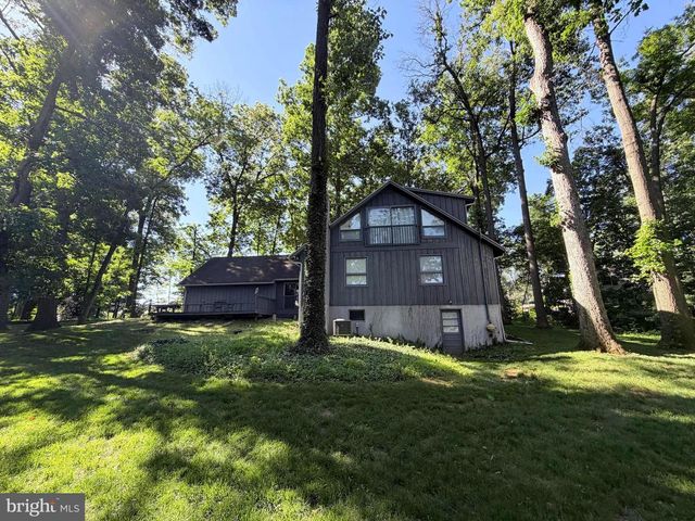 6067 GREENBRIAR COURT, Fayetteville, PA 17222