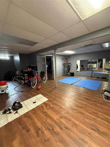 1011 Skyview Drive, Altoona, WI 54720