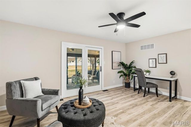 2319 Paradise Peak Circle, Wildwood, MO 63011