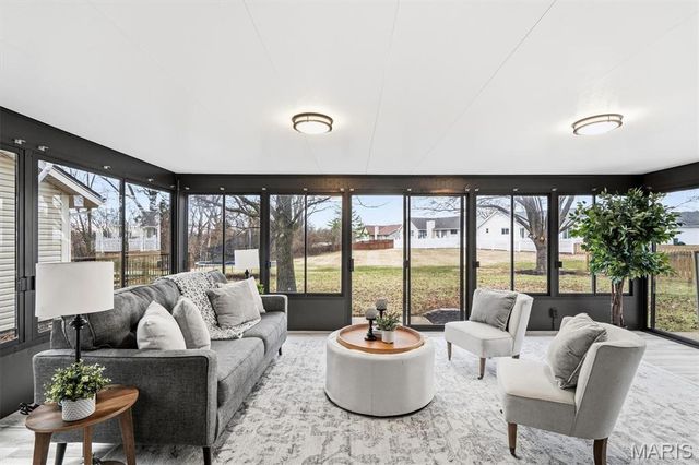 2319 Paradise Peak Circle, Wildwood, MO 63011