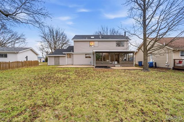 2319 Paradise Peak Circle, Wildwood, MO 63011
