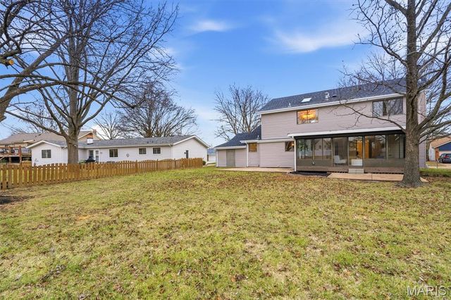 2319 Paradise Peak Circle, Wildwood, MO 63011