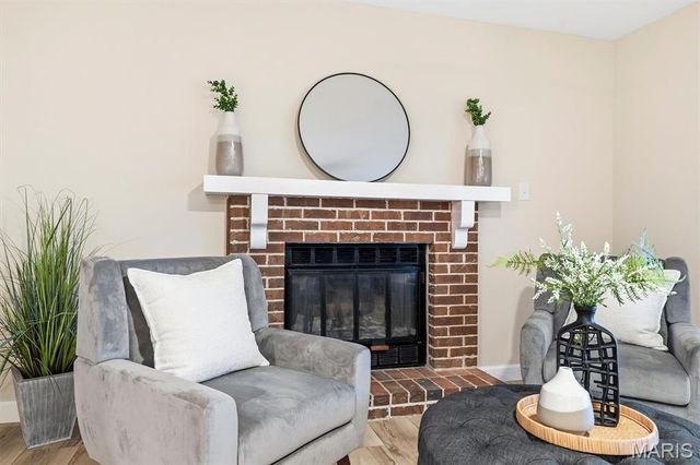 2319 Paradise Peak Circle, Wildwood, MO 63011