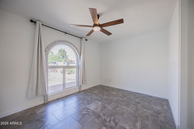 10251 N 53RD Avenue, Glendale, AZ 85302