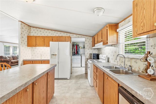 179 Pearl Davis Road, Springfield, GA 31329