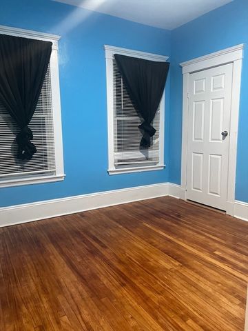 40 Parker St 2, New Bedford, MA 02740