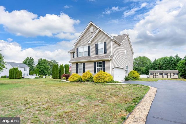 209 FOX GLOVE DR, Harrington, DE 19952