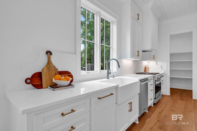 410 Azalea Street 102, Fairhope, AL 36532