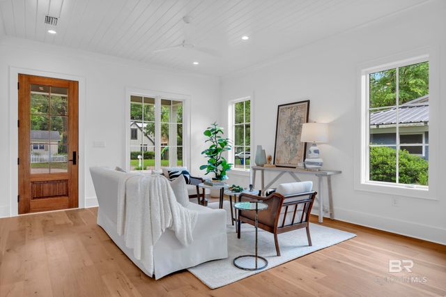 410 Azalea Street 102, Fairhope, AL 36532