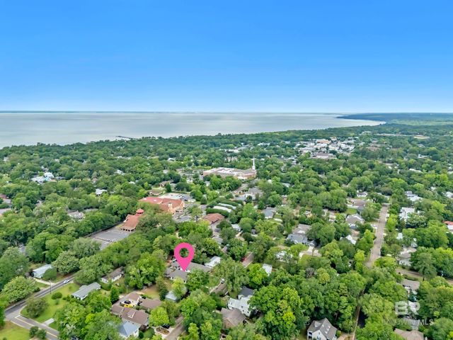 410 Azalea Street 102, Fairhope, AL 36532