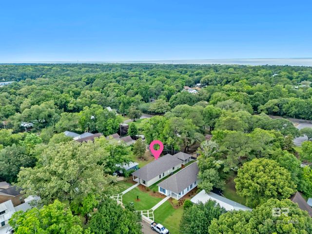 410 Azalea Street 102, Fairhope, AL 36532