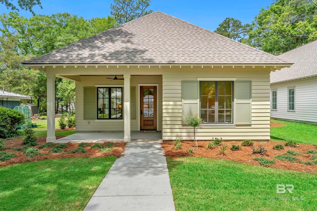 410 Azalea Street 102, Fairhope, AL 36532