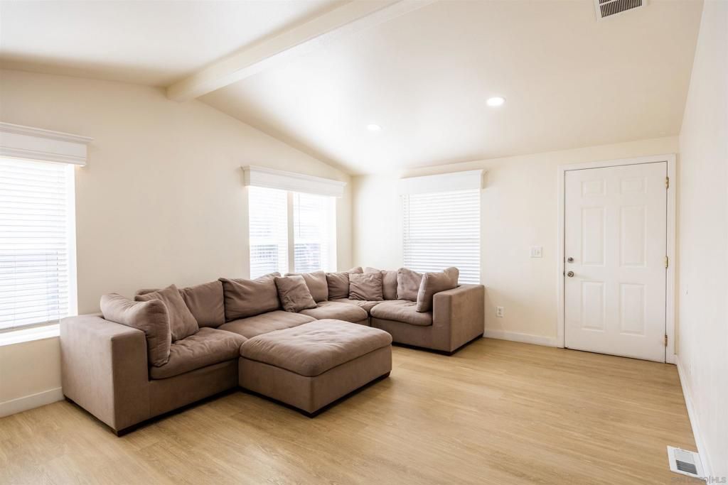 402 63rd St 250, San Diego, CA 92114 — photo 5
