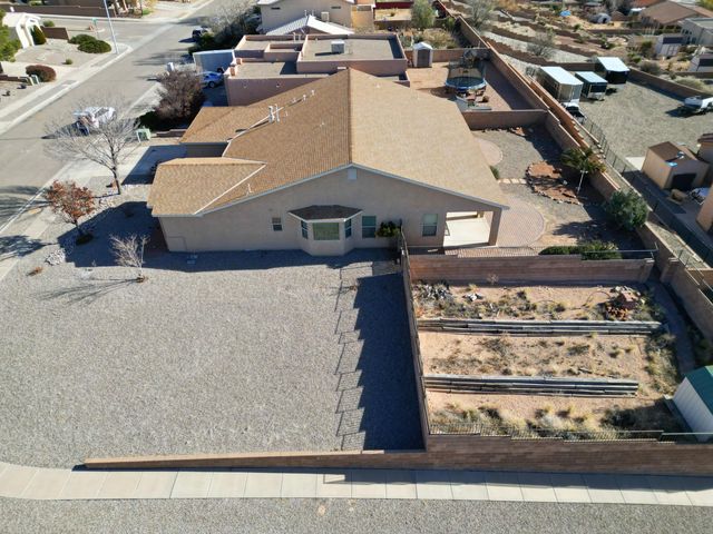 5810 Chaco Loop NE, Rio Rancho, NM 87144
