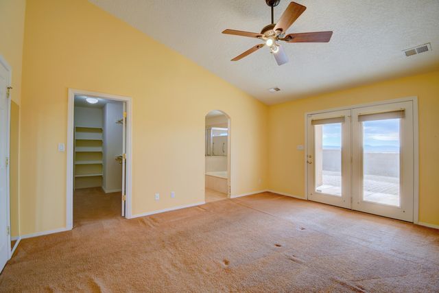 5810 Chaco Loop NE, Rio Rancho, NM 87144