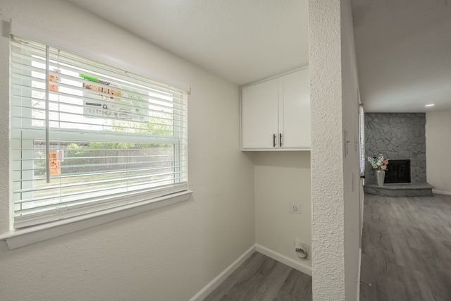 228 Blair Lane, Arlington, TX 76014