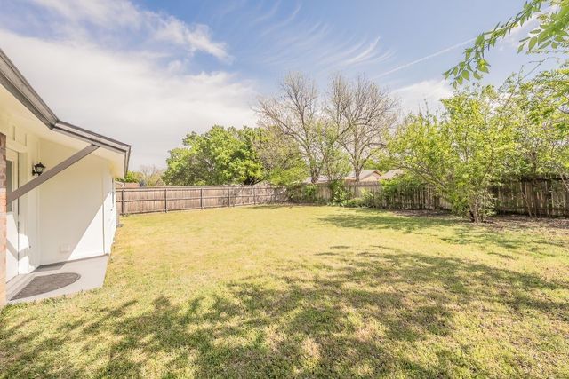 228 Blair Lane, Arlington, TX 76014