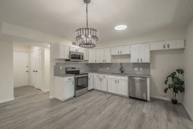 228 Blair Lane, Arlington, TX 76014