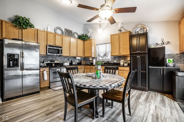 5856 Edelle Drive, Indianapolis, IN 46237