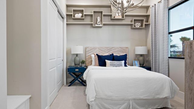 5462 Hutchinson Way, Westlake, FL 33470