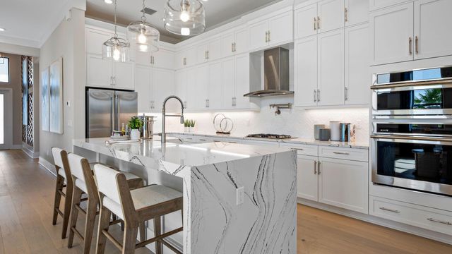 5462 Hutchinson Way, Westlake, FL 33470