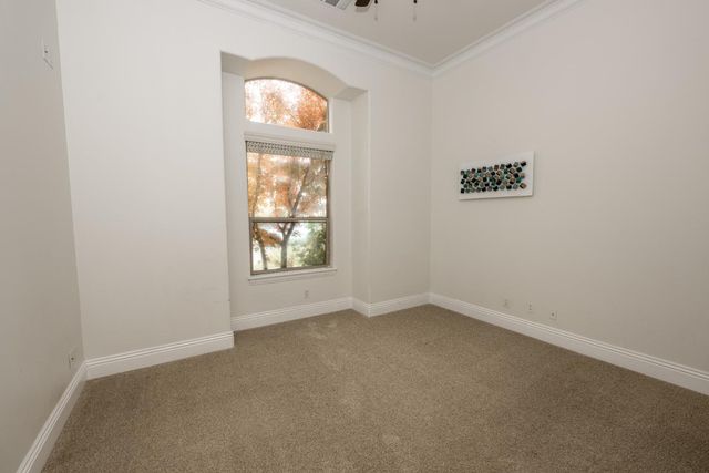 2182 E Hogan Avenue, Fresno, CA 93730