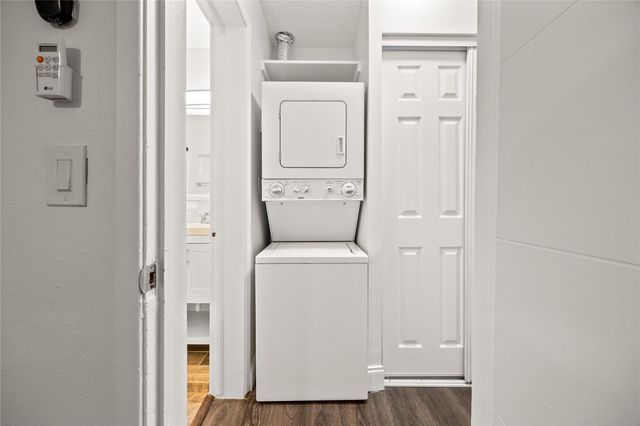 1801 NE 56th Street 5, Fort Lauderdale, FL 33308