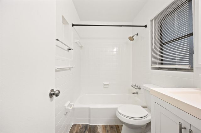 1801 NE 56th Street 5, Fort Lauderdale, FL 33308