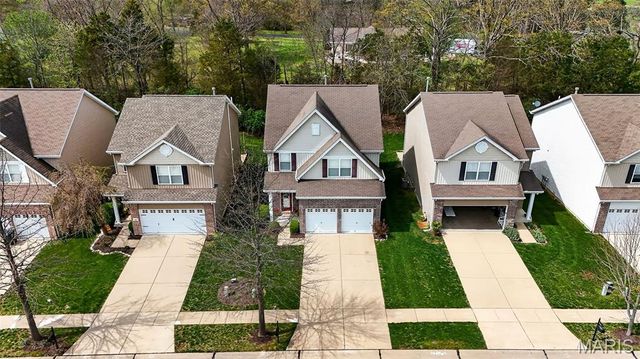 461 Parkgate Drive, Lake St Louis, MO 63367