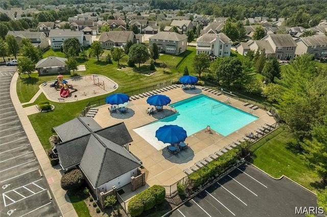 461 Parkgate Drive, Lake St Louis, MO 63367