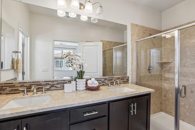 38975 Primula Terrace, Newark, CA 94560