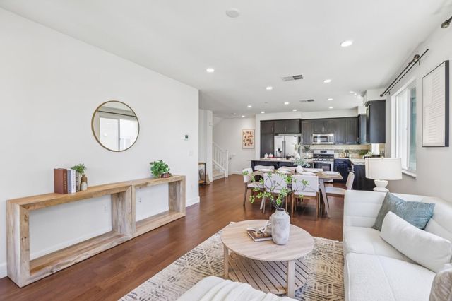 38975 Primula Terrace, Newark, CA 94560