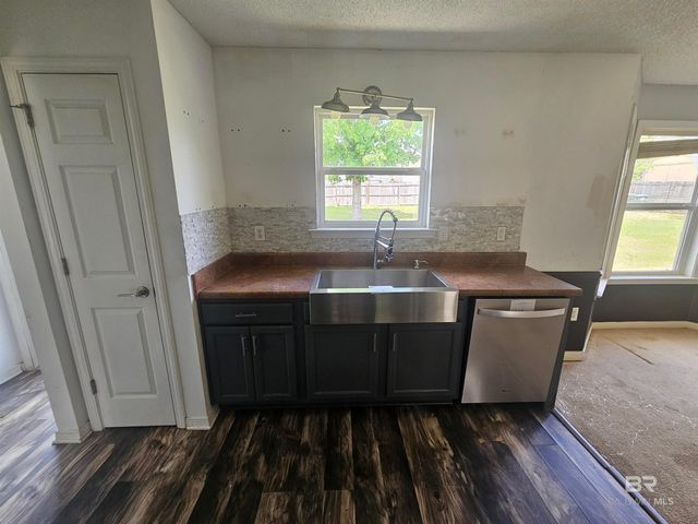 18374 Outlook Drive, Loxley, AL 36551
