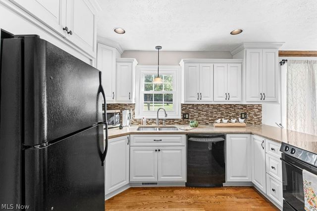 1544 Arndale Road, Stow, OH 44224