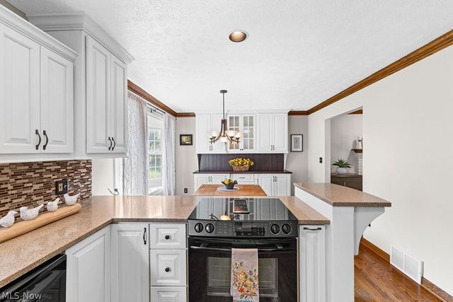 1544 Arndale Road, Stow, OH 44224