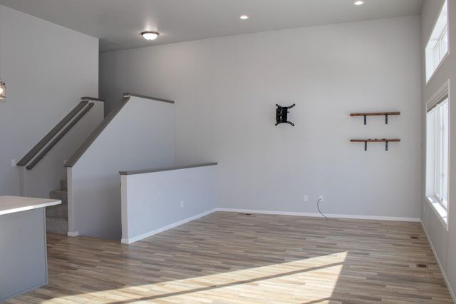 6875 16th Street S, Fargo, ND 58104