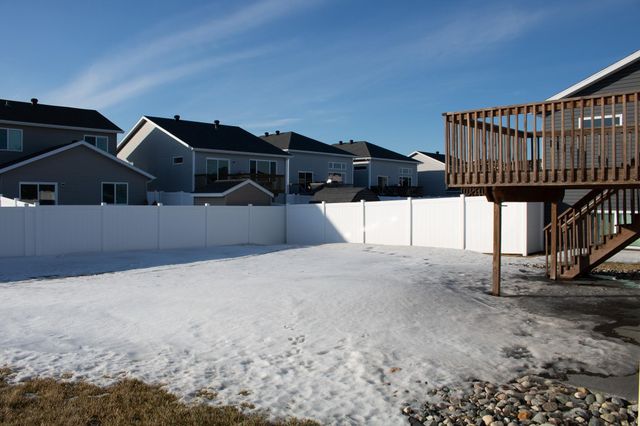 6875 16th Street S, Fargo, ND 58104