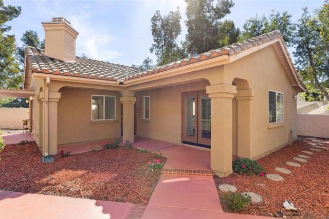 16883 Saint Andrews Drive, Poway, CA 92064