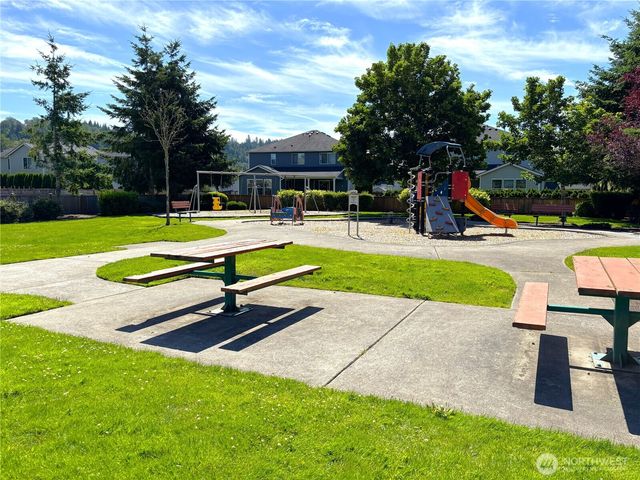 1306 Hansberry Avenue NE, Orting, WA 98360