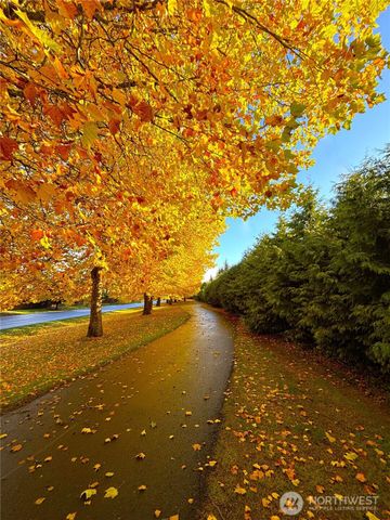 1306 Hansberry Avenue NE, Orting, WA 98360