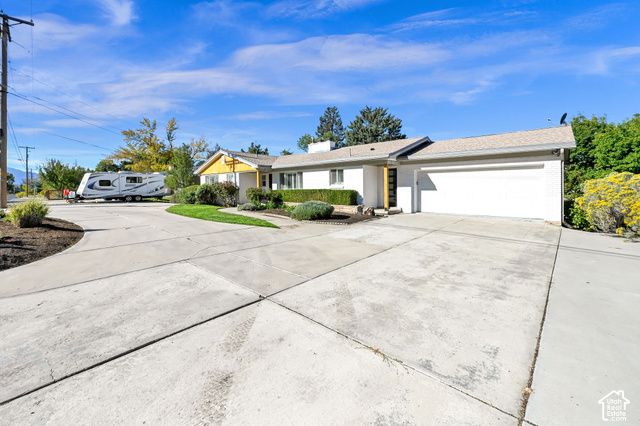 4230 S 2700 E, Holladay, UT 84124