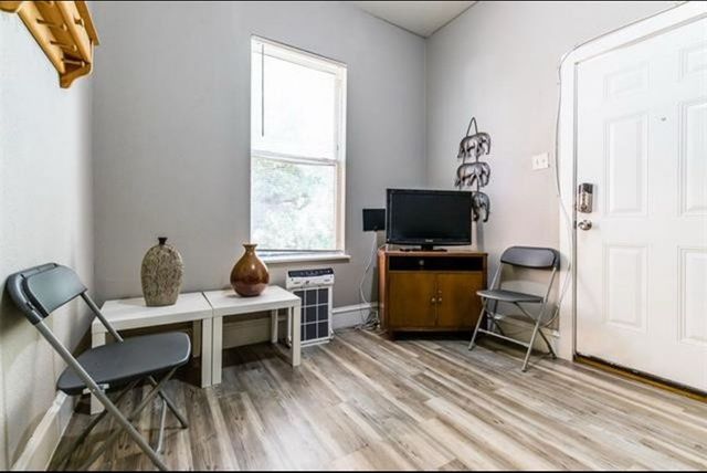 237 W Brooklyn Avenue, Dallas, TX 75208