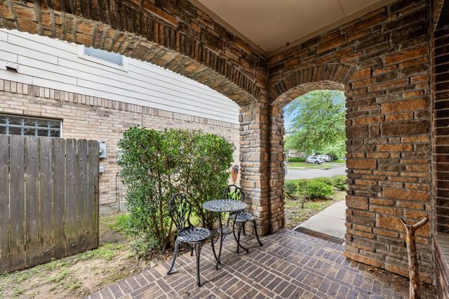 19710 Valkyrie Drive, Spring, TX 77379