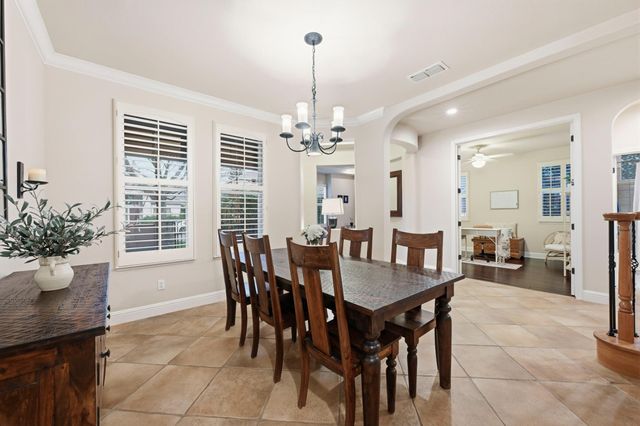 703 Morningside Ct, Folsom, CA 95630