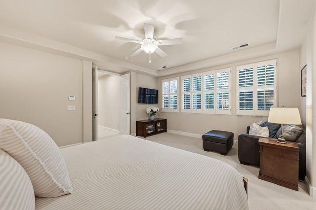 703 Morningside Ct, Folsom, CA 95630