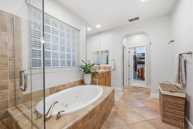 703 Morningside Ct, Folsom, CA 95630