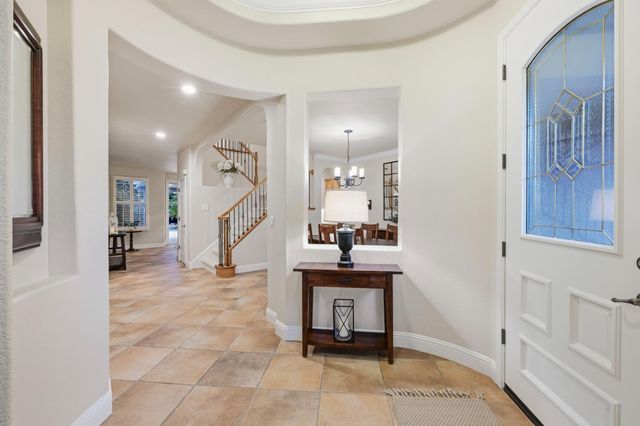 703 Morningside Ct, Folsom, CA 95630