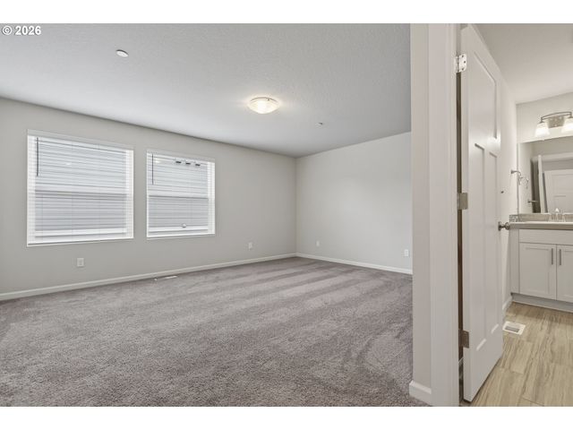 4249 S WATERS EDGE Way, Ridgefield, WA 98642