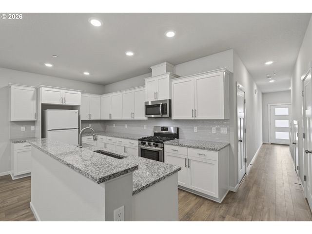 4249 S WATERS EDGE Way, Ridgefield, WA 98642