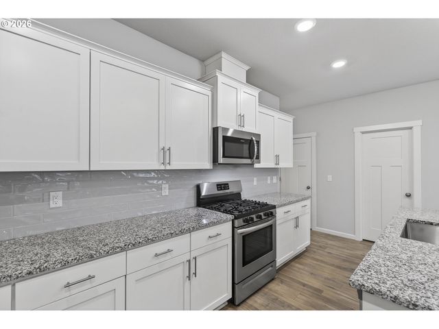 4249 S WATERS EDGE Way, Ridgefield, WA 98642